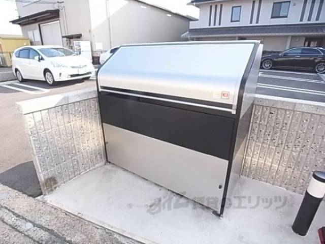 ゴミボックス