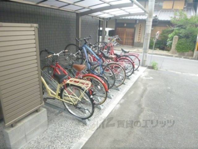 駐輪場
