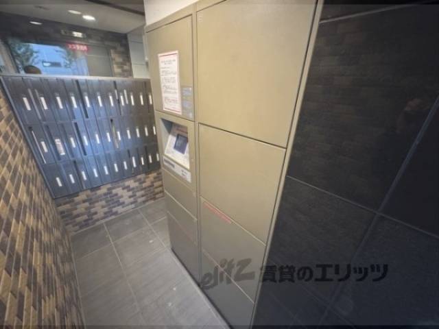 宅配ボックス