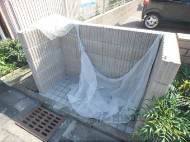ゴミ置き場