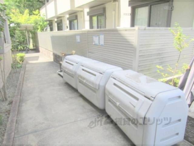 ゴミ置き場