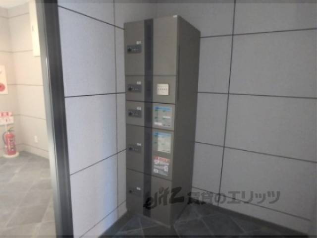宅配ボックス