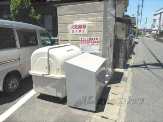 ごみ収集場