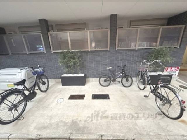駐輪場