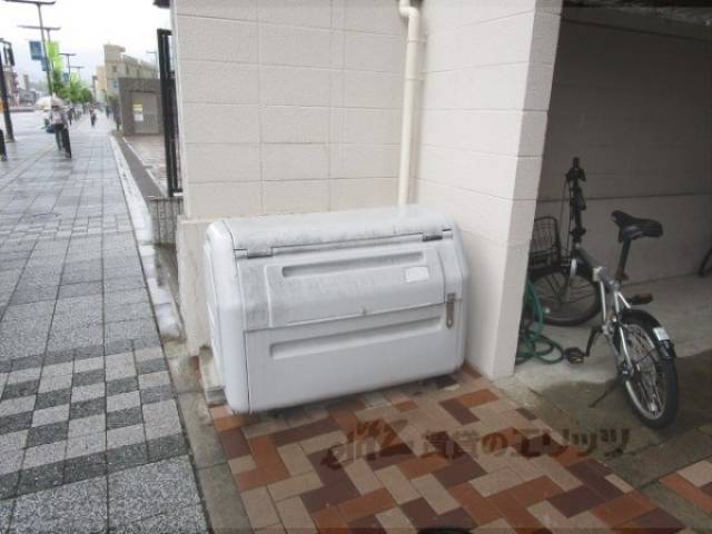 ゴミ置き場