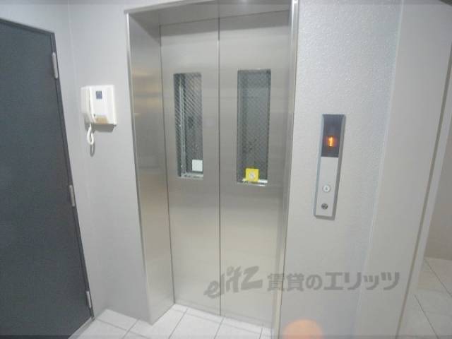 エレベーター