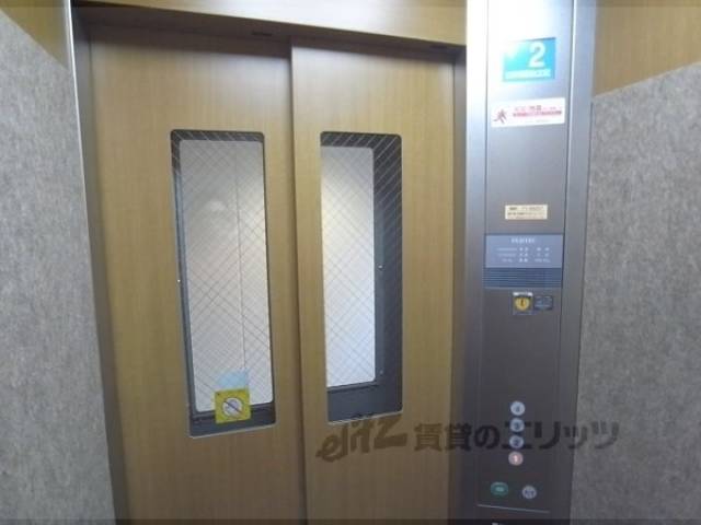 エレベーター