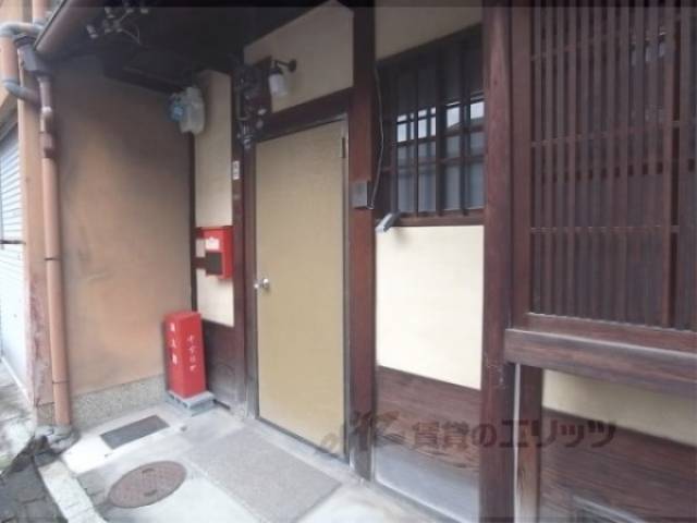 玄関前