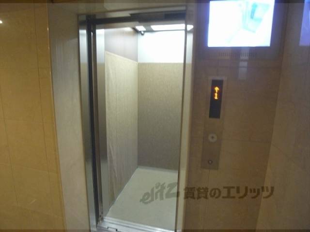 エレベーター