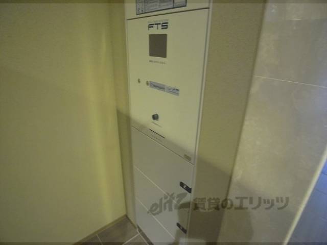 宅配ボックス