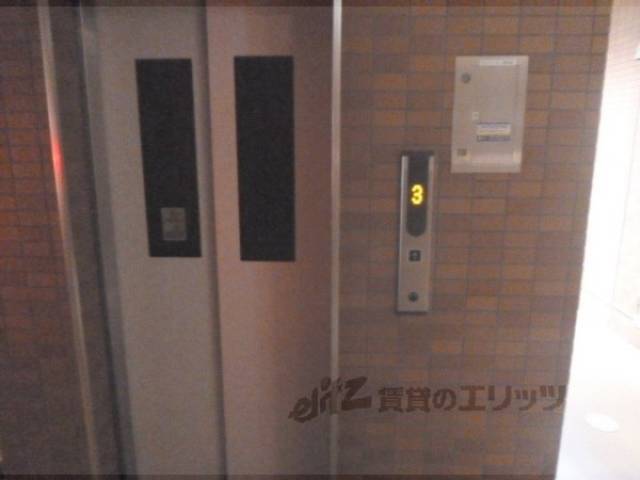 エレベーター