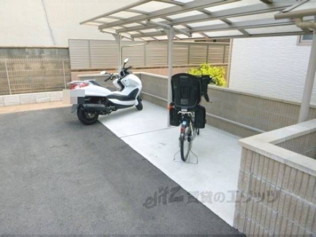 駐輪場
