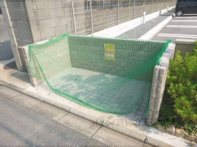 ゴミ置き場