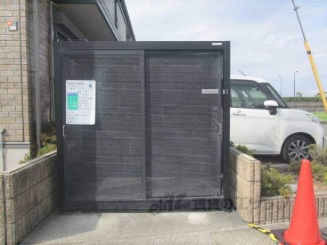 ゴミ置き場