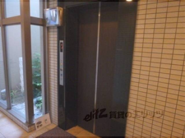 エレベーター