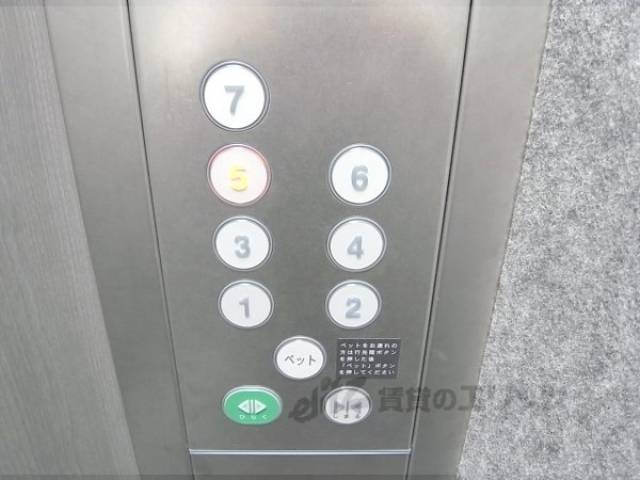エレベーター
