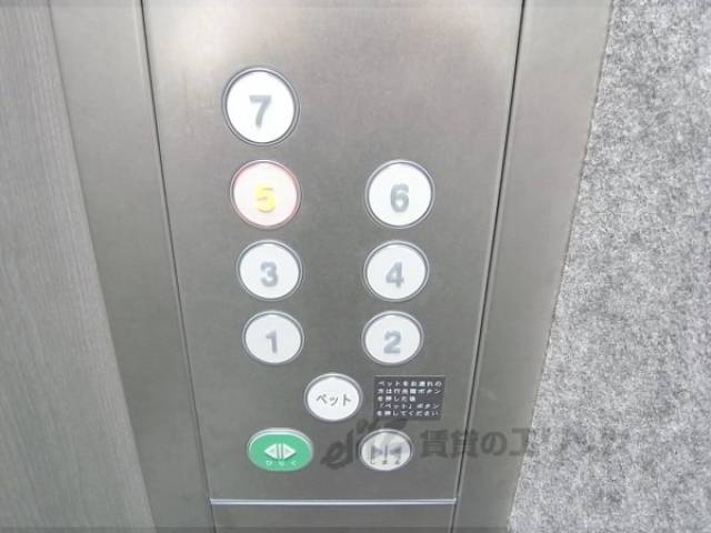 エレベーター