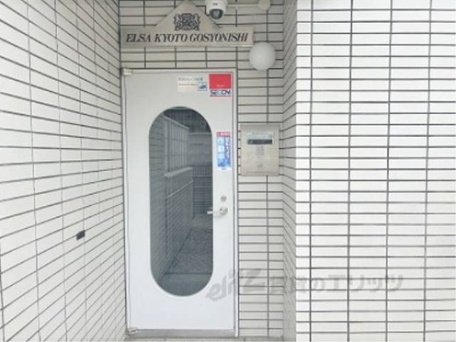 オートロック　駐輪場側入口