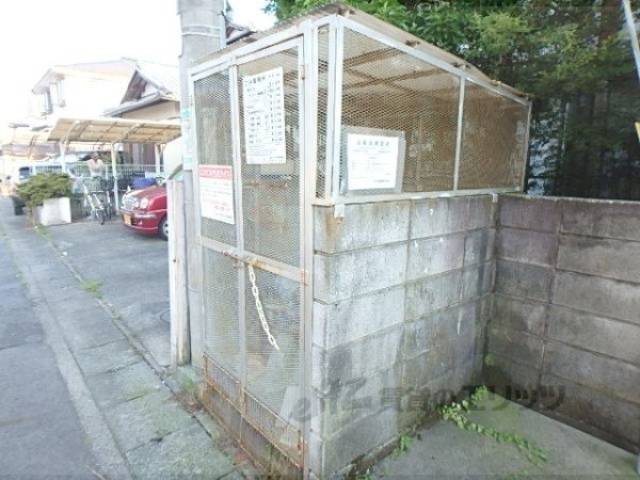 ごみ収集場