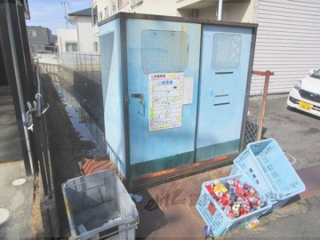 ゴミ置き場