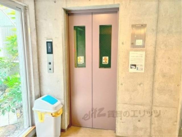 エレベーター