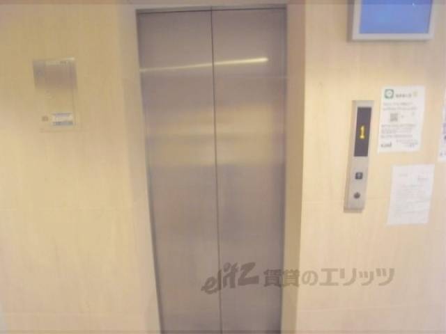エレベーター