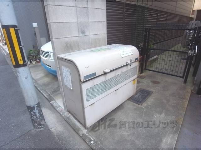 ゴミボックス