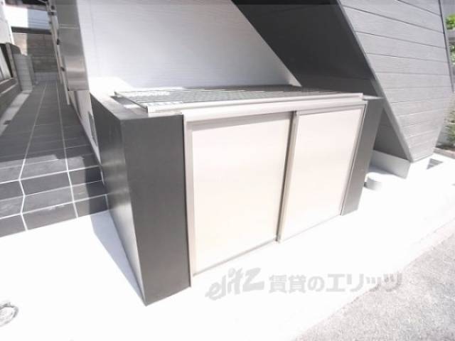 ゴミ置き場　ゴミボックス