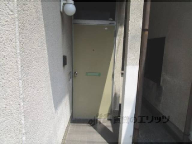 エントランス　左