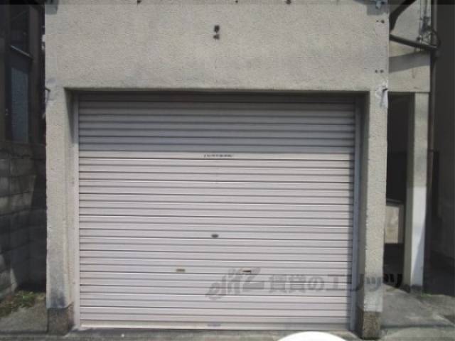 土間