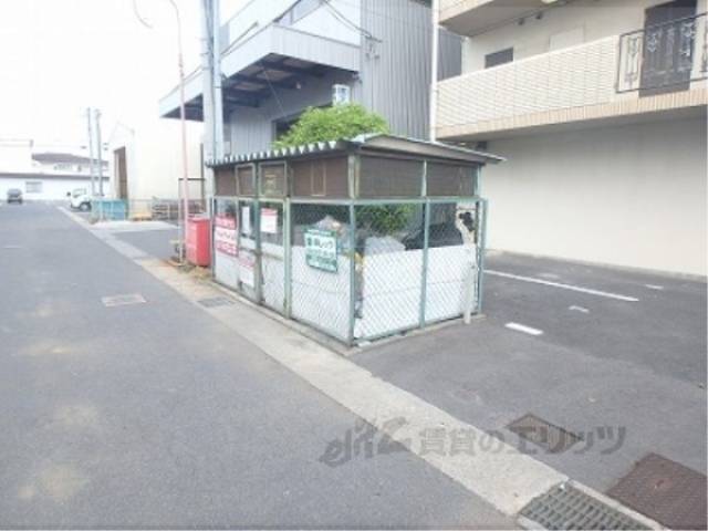 ゴミボックス