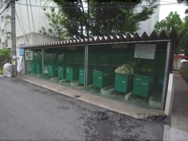 ゴミボックス