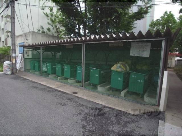 ゴミ置き場