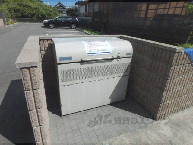 ゴミ捨て場