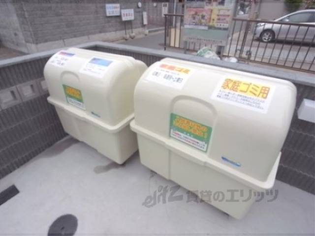 ゴミ置き場