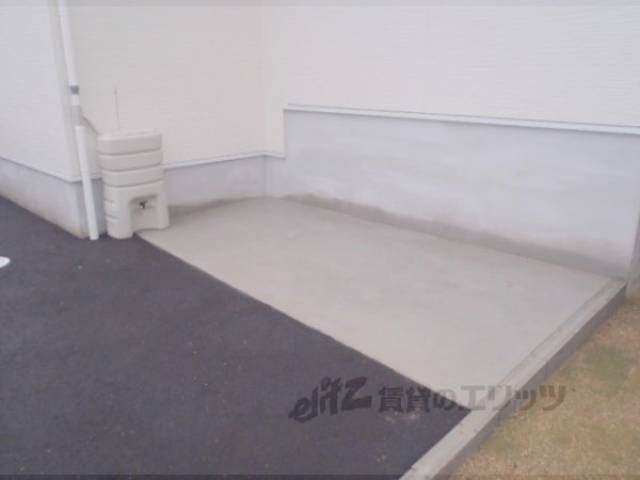 駐輪場　バイク置き場