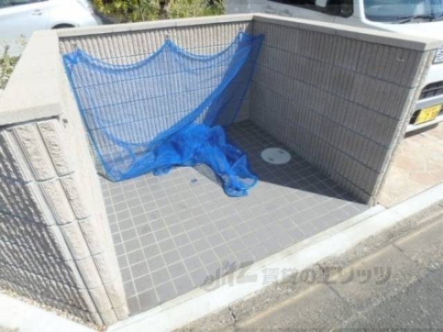 ゴミ置き場