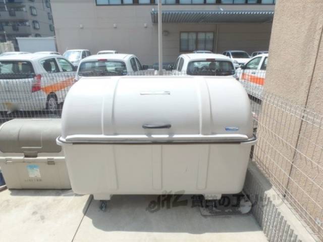 ゴミ捨て場