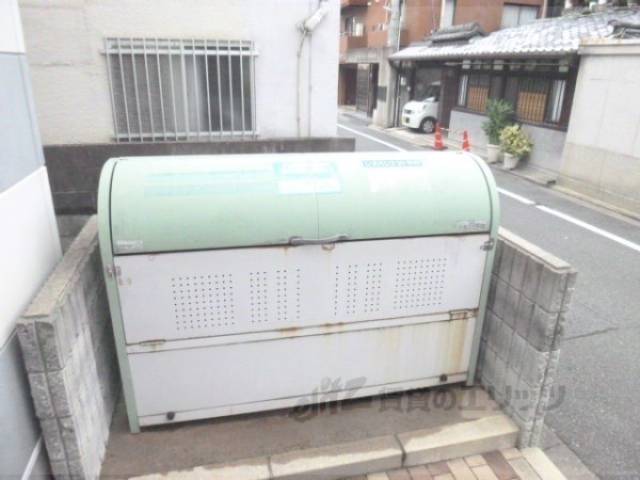 ゴミボックス