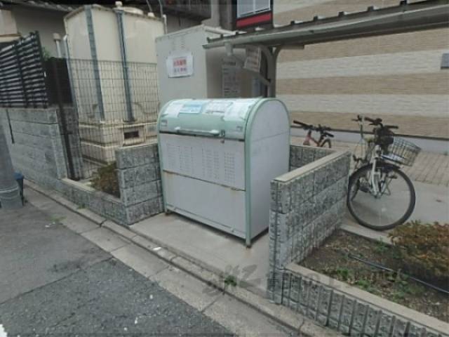 ゴミ置き場