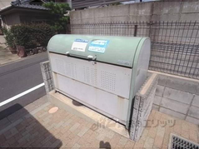 ゴミ置き場