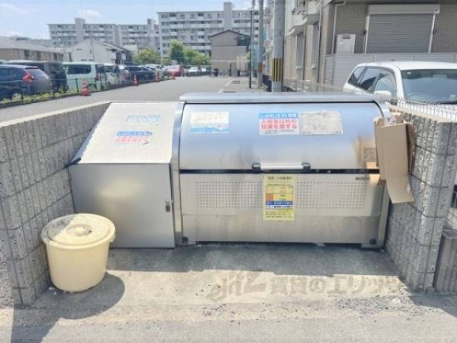 ゴミ置き場