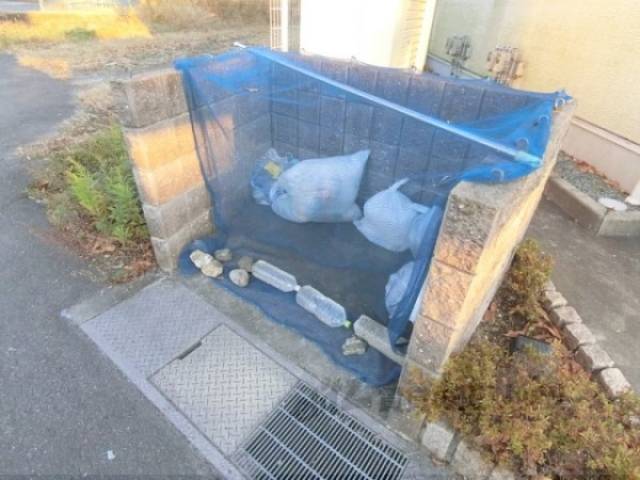 ゴミ置き場