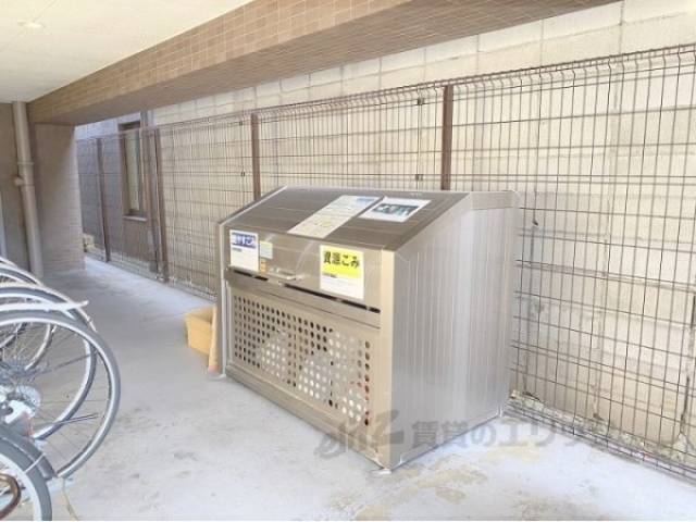 ゴミ置き場