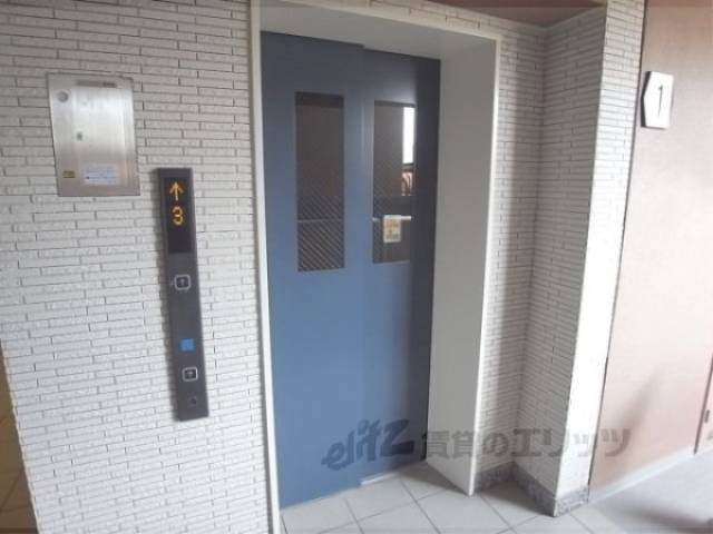 エレベーター