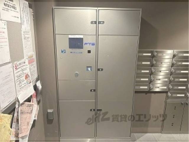 宅配ボックス