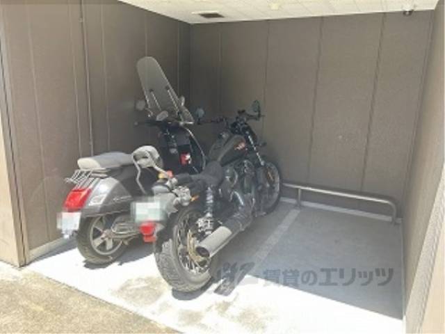 バイク置き場