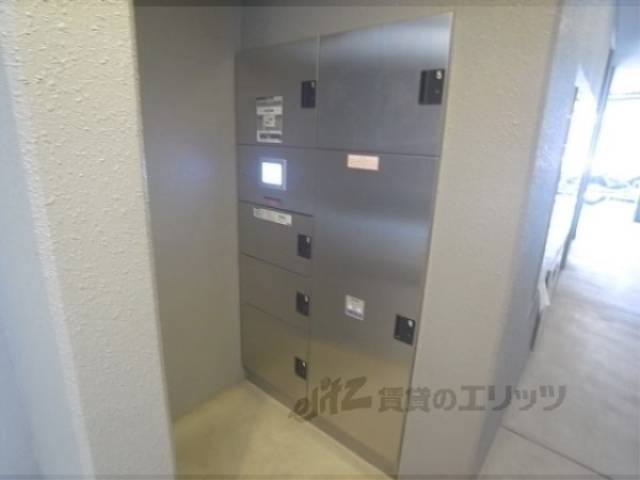 宅配ボックス