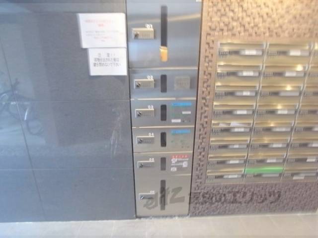 宅配ボックス