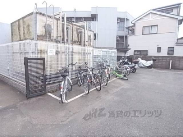 駐輪場